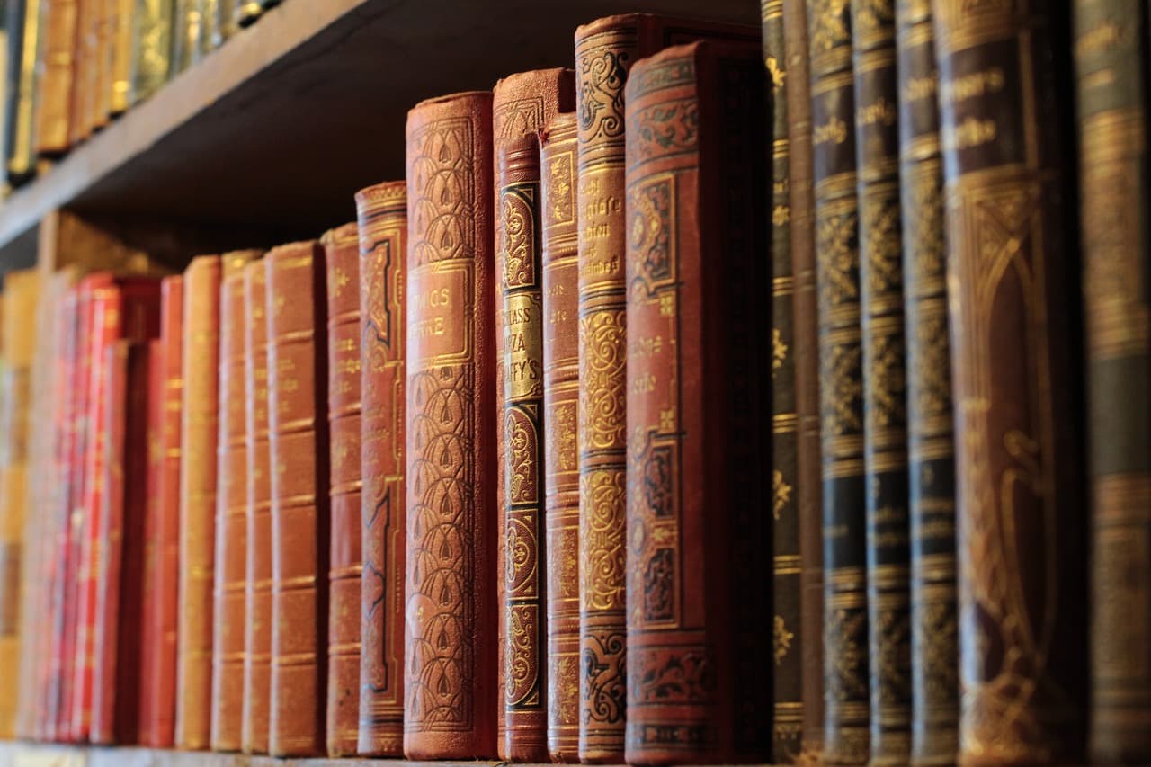 The Evolution of Historical Literature: From Scrolls to E-Books